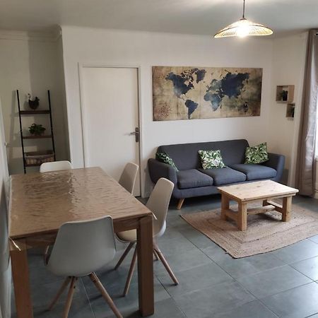 Les Tamaris Apartamento Arles Exterior foto