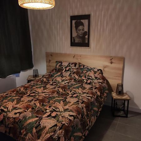 Les Tamaris Apartamento Arles Exterior foto