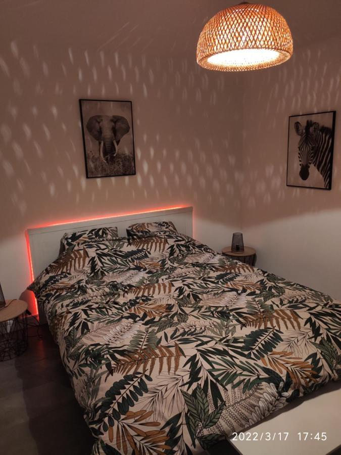 Les Tamaris Apartamento Arles Exterior foto