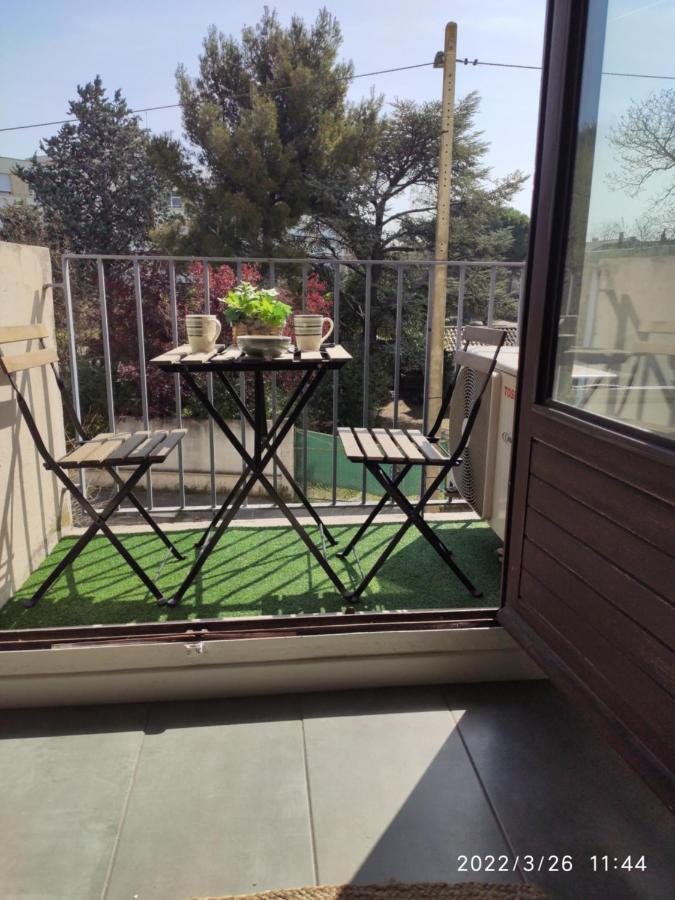 Les Tamaris Apartamento Arles Exterior foto