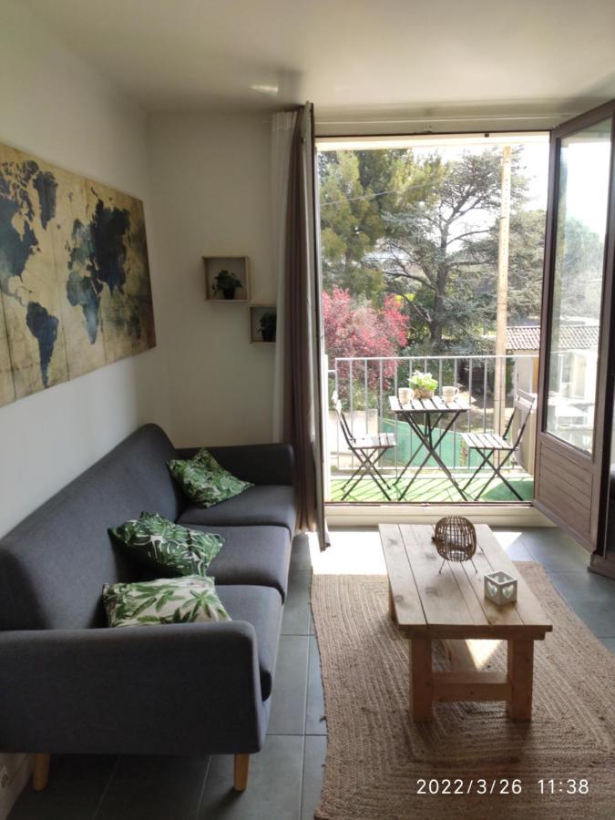 Les Tamaris Apartamento Arles Exterior foto